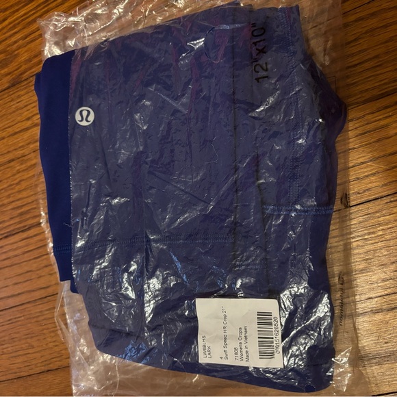 NWT Lululemon SWIFT SPEED HR Crop 21” Larkspur Blue size 4 - Picture 10 of 11